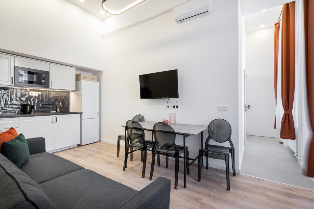 K33- Boutique Apartments, Best Location, By Bqa Budapeşte Dış mekan fotoğraf